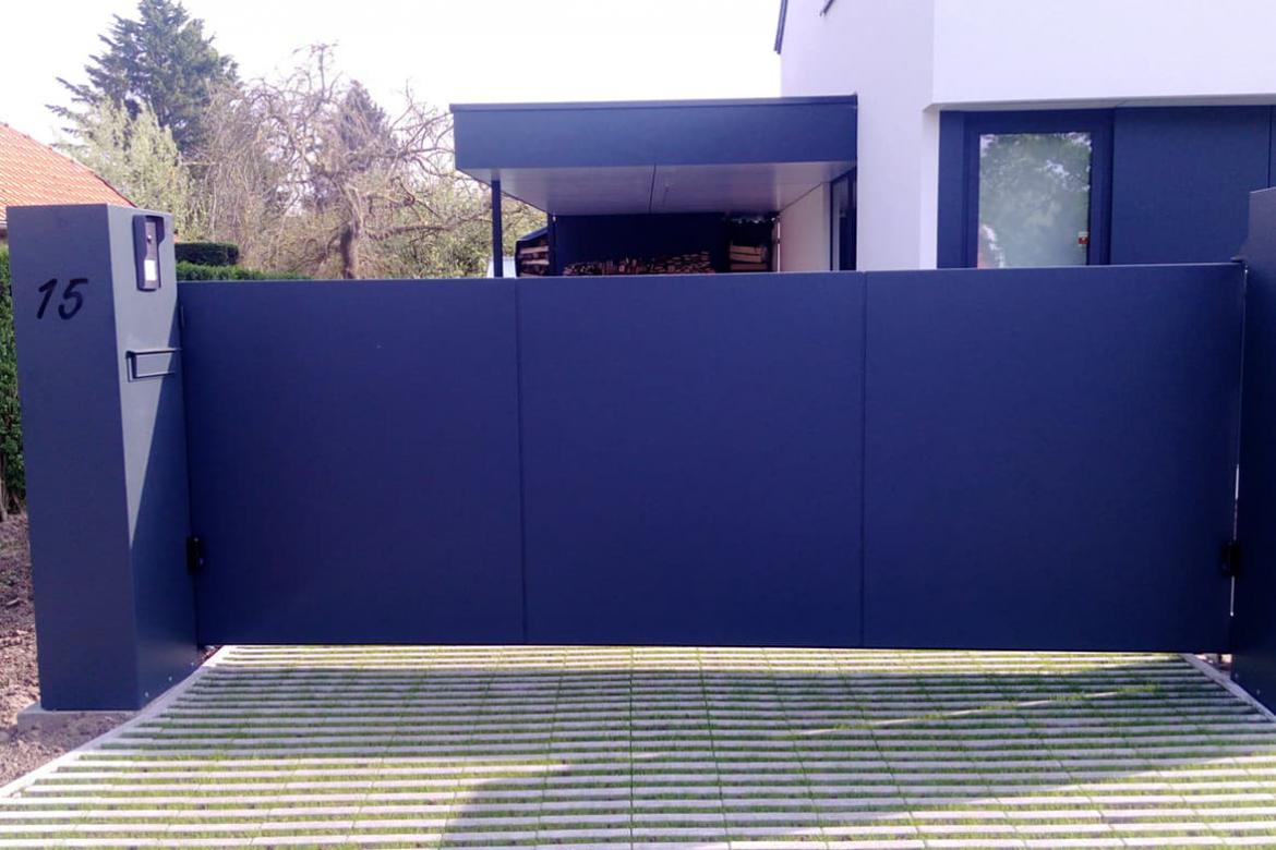 Metalen poort (zwart)